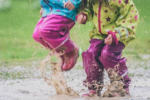 6 Ways To Keep Your Kids From Falling Sick During Monsoon - GOQii