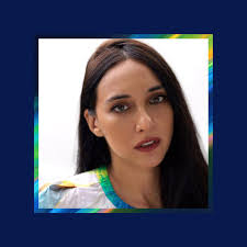 We have invited and added three more incredible wellness experts to our  panel. We welcome Emma Lucy Knowles @your_emmalucy Semra Haksever  @mamamooncandles and Kevin Helton of @hellolove.home On World Gratitude  Day, September