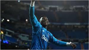 André onana (born 2 april 1996) is a cameroonian professional footballer who plays as a goalkeeper for dutch club ajax and the cameroon national team. Football Ruckus Ajax Delighted With Barcelona Target Onana S Renewal
