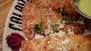 Schoolgirl, ayane okura, gets busy with two. Empanadas The Soul Of Latin America Wrapped In A Hand Held Pie Lifestyle The Palm Beach Post West Palm Beach Fl