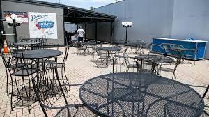 Discover all the locations, phone numbers and opening hours for home & furniture stores in belleville. Belleville Il Restaurant To Close Until Spring Due To Covid Belleville News Democrat