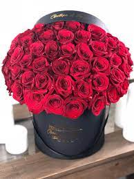 Fresh flowers and hand delivered right to your door in brentwood:cc and surrounding areas. 50 Red Rose Round Box Flower Delivery Brentwood