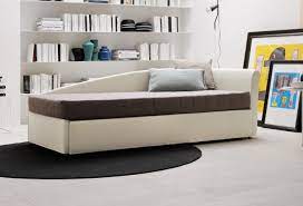 Divano letto moderno personalizzabile in varie colorazioni, ideale per la cameretta dei bambini. Divano A Letto Singolo Matrimoniale Gemellare Sfoderabile