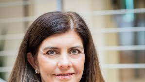 Crystal Call Maggelet