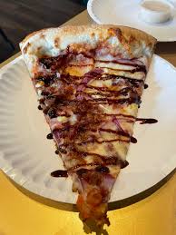 Review of Hot Tomato Pizza in Fruita, CO