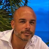 Armando Olmeda's Instagram, Twitter & Facebook