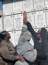 Lawrence Gilliam Obituary and Online Memorial (2011)