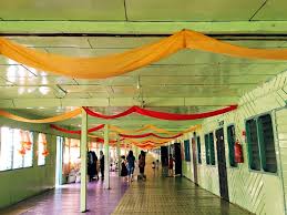 Rumah klasik yang merupakan tempat bersejarah di sarawak ini turut memegang rekod sebagai rumah rumah panjang ini terletak di kaki bukit borneo highland dan jaraknya dari kuching adalah lebih kurang 90 km. Wisata Di Miri Sarawak Malaysia Ada Rumah Yang Panjangnya Tidak Terhingga