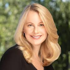 Katrina Kidd's Instagram, Twitter & Facebook