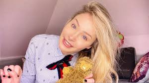 Heute steht das große umstyling an • gntm 2021 geht heute mit dem berühmten umstyling weiter. Video Gntm 2021 Theresias Topmodel Talk Folge 3