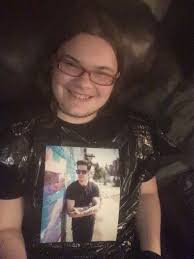 Luna Lynn (@LunaLynn27)