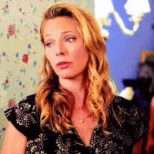 I>Once Upon A Time</I>: A Serious Case Of Heartbreak | Huffpost  Entertainment” style=”width: 100%; height: auto; title=”I>Once Upon A Time</I>: A Serious Case Of Heartbreak | Huffpost  Entertainment”><figcaption style=