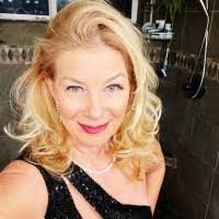 Tracy Perkins's Instagram, Twitter & Facebook