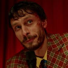 Toby Bentley's Instagram, Twitter & Facebook