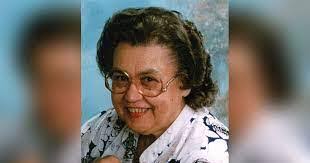 Vera Glover's Instagram, Twitter & Facebook