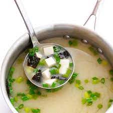 Japanese Seaweed Soup With Miso Broth All Asia Recipes Recipe Recipes Miso Soup Recipe Miso Soup