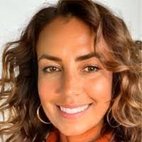 Katie Wachs's Instagram, Twitter & Facebook