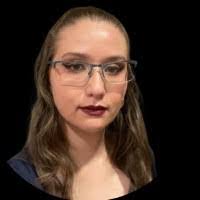 Stephanie Valladares's Instagram, Twitter & Facebook