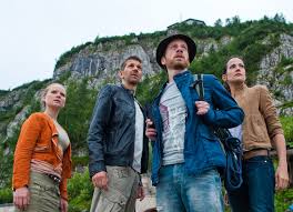 Since its disappearance in 1945 from koenigsberg castle, legions of treasure hunters have tried and failed to find the room. Global Screen