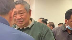 Presiden susilo bambang yudhoyono memberikan sambutan dihadapan 1.400 taruna us military academy west point. Kesedihan Sby Ditinggal Istri Tercinta Ani Yudhoyono News Liputan6 Com