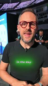 SURPRISE! 🥳 Samsung announced a Galaxy S25 EDGE! #samsung #galaxys25  #mobile #tech #galaxyunpacked