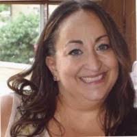 Lisa Coletta's Instagram, Twitter & Facebook