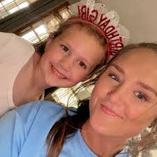 Amber Brinson's Instagram, Twitter & Facebook