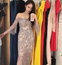 예비신부 결혼 2주 전 따먹은 썰. 4rqktnysuslpqm