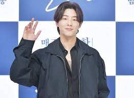 지수 학폭 의혹과 관련해 소속사 키이스트는 2일 동아닷컴에 확인 중이라는 입장을 밝혔다. Rfgu8r9wk Wuum