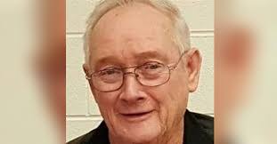 Joe Qualls's Instagram, Twitter & Facebook