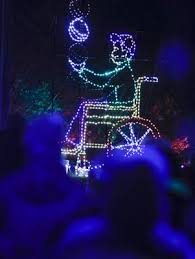 Fantasy of lights fort wayne. Thousands Of Holiday Lights Living The Journal Gazette