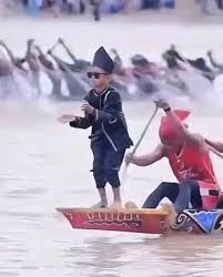 SAD NEWS: 11-year-old boy Rayyan Arkan Dikha — the global sensation behind  the viral “boat nose dance” — tr@g!c@lly met with an @cc!dent on his way  home from school, and the sh0cking