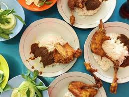 Harga bebek goreng dl jln ciliwung 30 blitar. Beqom Bebek Ayam Goreng Pak Qomar Sambikerep Surabaya Lengkap Menu Terbaru Jam Buka No Telepon Alamat Dengan Peta