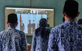 Aksi traktir makan untuk ribuan tukang sapi dan tenaga harian lepas (thl) di pemkab gunungkidul viral di media sosial. Thl Tak Boleh Menuntut Jadi Pns Harianjogja Com