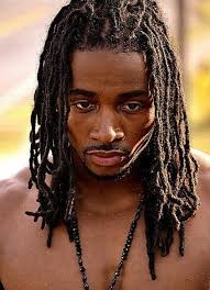 Methode simple, moins de casse. Move Over Ladies More Men Are Rocking Hair Extensions Men S Faux Locs Style Rave