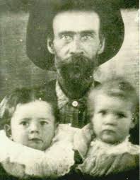 James Edmond "Jim Ed" Branscum (1852-1928), born at Campbell in Searcy  County, AR, father of Thomas Edmond Branscom of Rosie, Delpha right and  Eulis left, photo from the picture collection of Diane