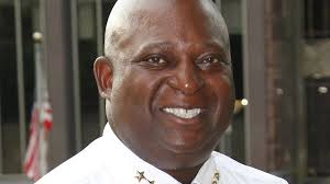 Ein schwarzer Polizist aus Montgomery im Gespräch zu Black Lives Matter