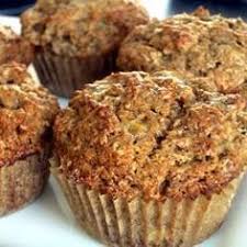Muffins Au Son Et Bananes 1 2 Tasse De Beurre Ramolli 1 2 Tasse De Cassonade 3 Bananes En Puree 1 4 Tasse Banana Bran Muffins Bran Muffin Recipes Bran Muffins