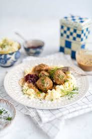 The Best Swedish Meatballs Svenska Kottbullar Miles Tastier Than Ikea Meatballs The Perfect Family Meal Check O In 2020 Swedish Meatballs Meatballs Feel Good Food