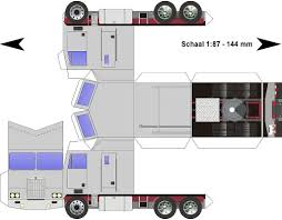 The casting has a tow hitch in the back, designed to hook up with a trailer for transport. Free Download Paper Model Trucks Kenworth K100 Cabover Grijs Modelo De Papel Modelos De Carros Juguetes De Papel