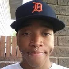 Stream Darryl Wolf music