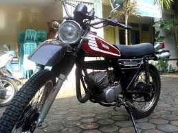 Dengan harga motor bekas yang lebih murah dibandingkan harga baru membuat banyak untuk menjawab kebutuhan akan motor bekas, akan diulas harga motor bekas terlaris 2018. Lapak Trail Jadul Dt100 Yamaha 8 Juta Ajah Jepara Lapak Mobil Dan Motor Bekas