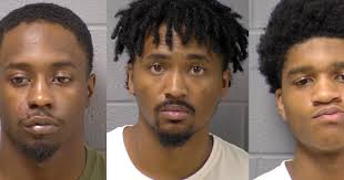 3 men arrested in Joliet after officers find guns in vehicle: cops