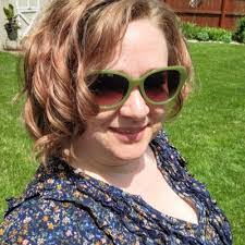 Melissa Prentice's Instagram, Twitter & Facebook