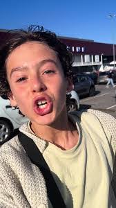 Charles Manis's Instagram, Twitter & Facebook