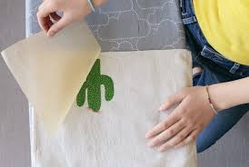 Ich hatte mich neulich auch an der transparenten folie versucht, um bunte bügelbilder zu machen. Bugelbilder Selber Machen So Geht S Geolino