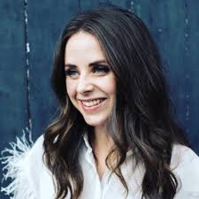 Sandra Wilkie's Instagram, Twitter & Facebook