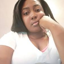 Gidget Williams's Instagram, Twitter & Facebook