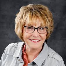 Susan Buzzard's Instagram, Twitter & Facebook