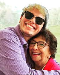 Nico Revelo (@nico.revelo) • Instagram photos and videos